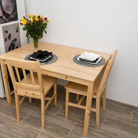 Larix Kwatera prywatna *