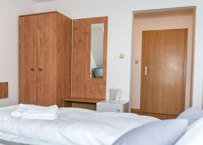 Larix Homestay szállás *